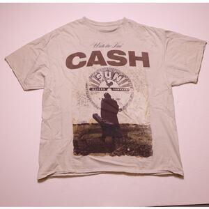 Vintage Style Johnny Cash Walk the Line Graphic Tee Light Tan Oversized Fit S/M